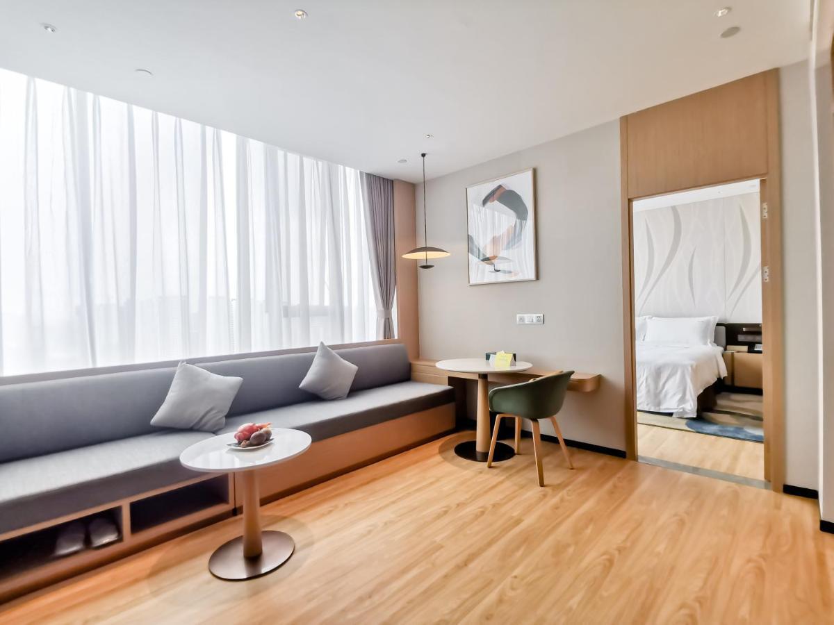 Holiday Inn Luzhou Longjian By Ihg Exterior photo